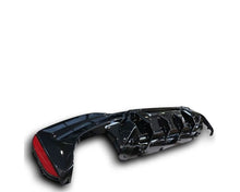 (BMW G30 G31 Diffuusori - Takadiffuusori 2017–2024 Kiiltävä musta. - BMW G30 G31 Diffuser - Rear Diffuser – Gloss black. - BMW G30 G31 Diffusor – Glänzend schwarz.)