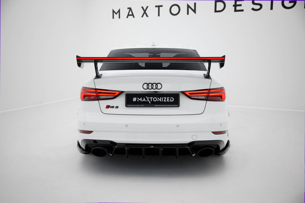 Maxton Carbon Heckspoiler mit LED-Leuchten Audi A3, A3 S-Line / S3 / RS3 Limousine / Facelift 8V