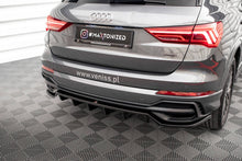 Maxton Takapuskurin lippa (w/ vertical bars) Audi Q3 S-Line F3 2018 -