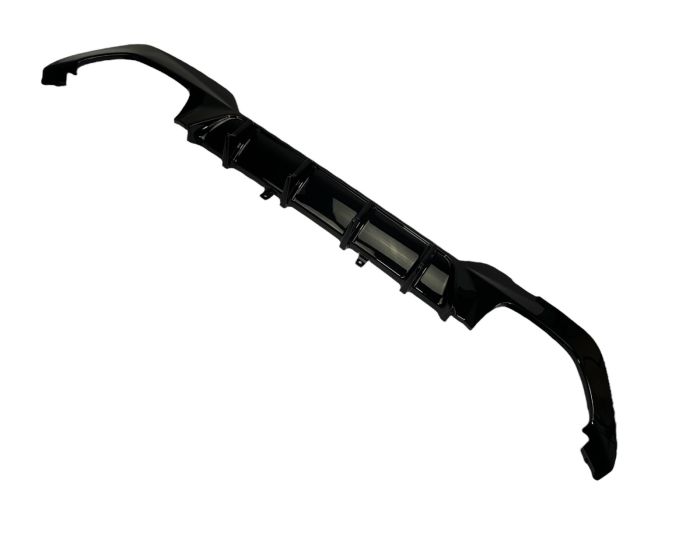 BMW G20 G21 Diffuusori - Takadiffuusori 2019–2022 M-paketti – Kiiltävän musta + Kromi putkenpää. - BMW G20 G21 Rear Diffuser 2019–2022 – Gloss black + Chrome exhaust tips. - BMW G20 G21 Heckdiffusor 2019–2022 – Glänzend schwarz + Chrom Auspuffblenden.